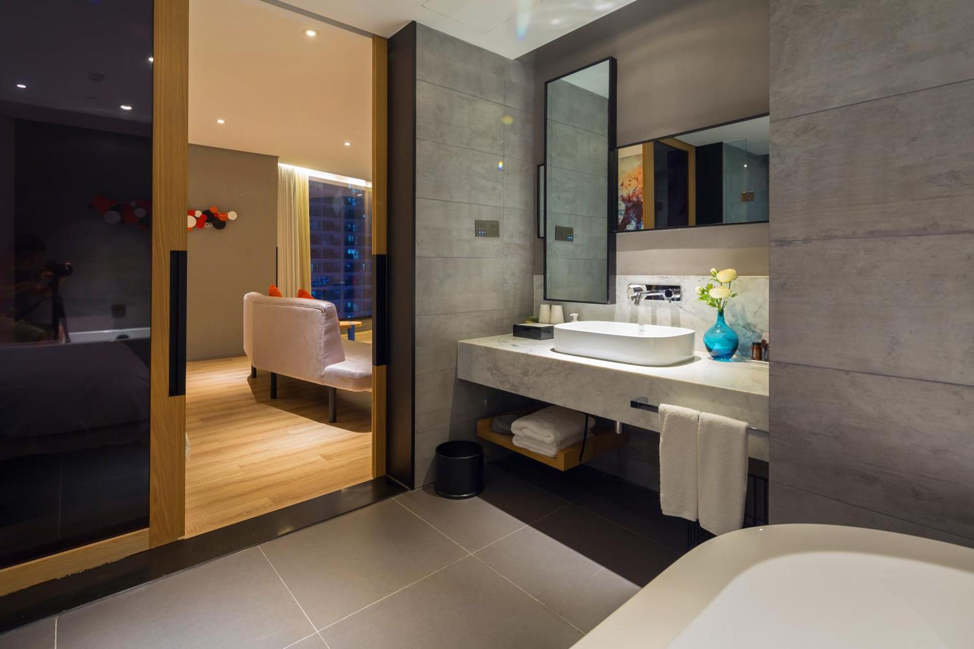 M Hotel Čeng-čou Exteriér fotografie