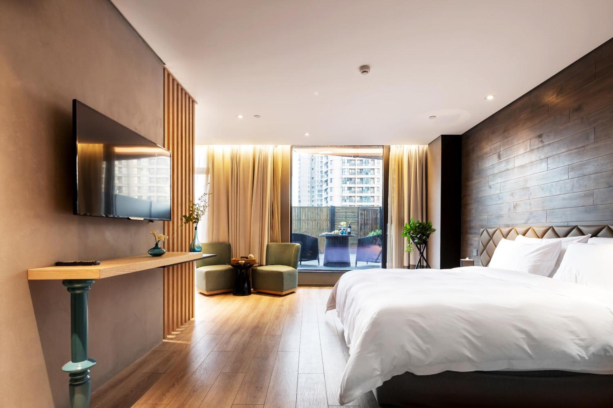M Hotel Čeng-čou Exteriér fotografie