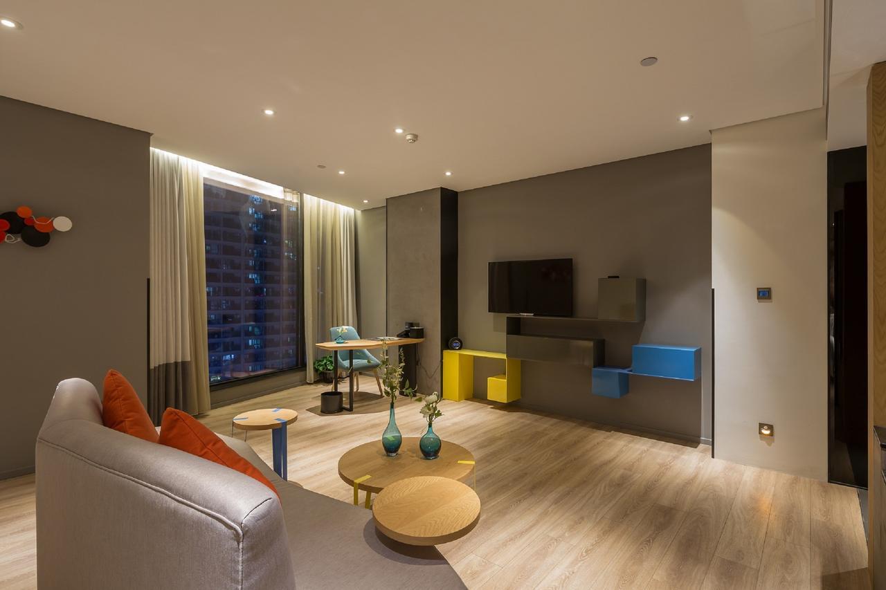M Hotel Čeng-čou Exteriér fotografie