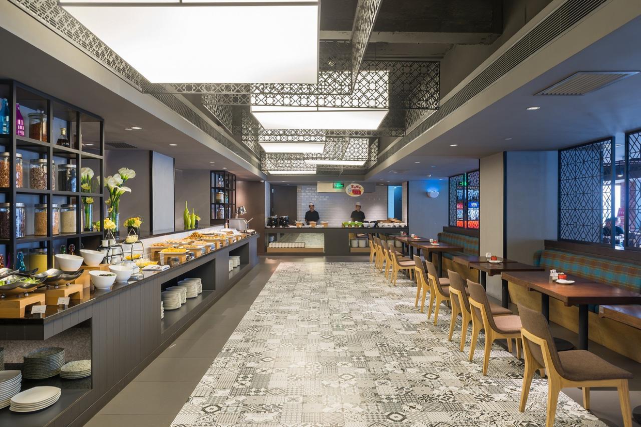 M Hotel Čeng-čou Exteriér fotografie