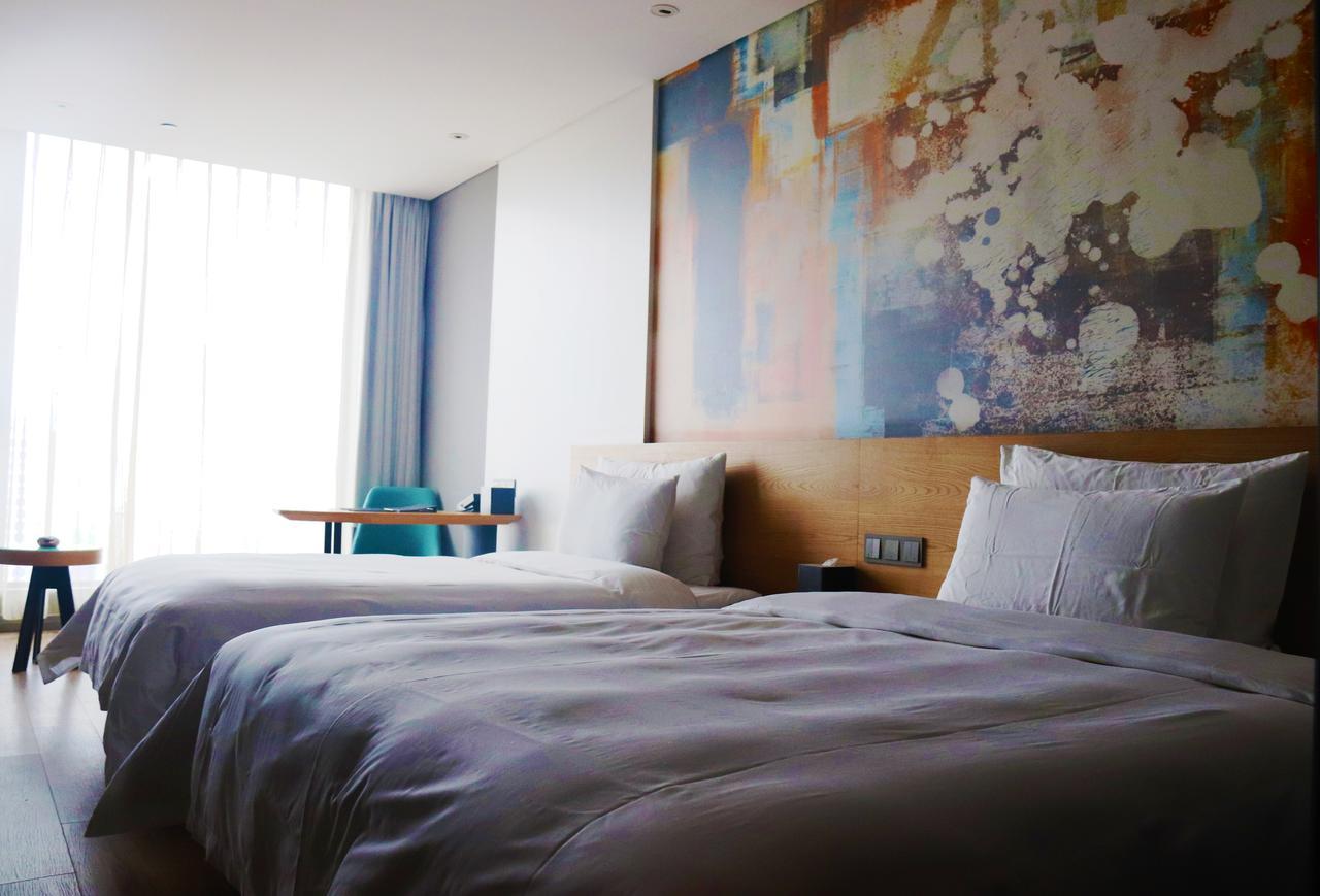 M Hotel Čeng-čou Exteriér fotografie